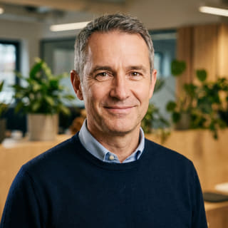 Foto de perfil de James Mitchell, indicado como consejero delegado en Cuotanexa Partners
